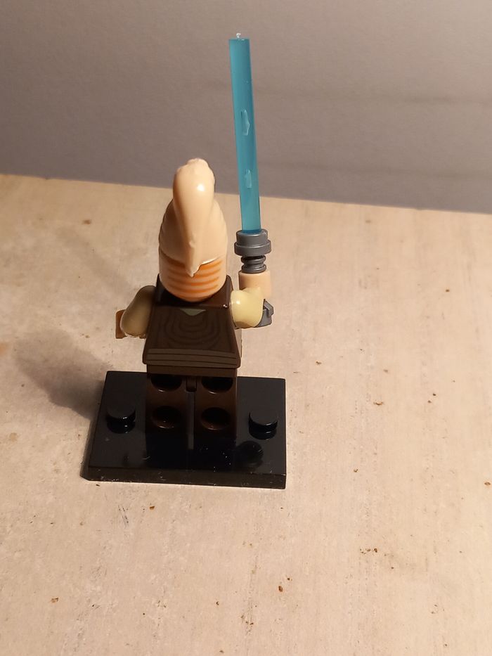 Figurine type lego star wars ki adi mundi - photo numéro 2
