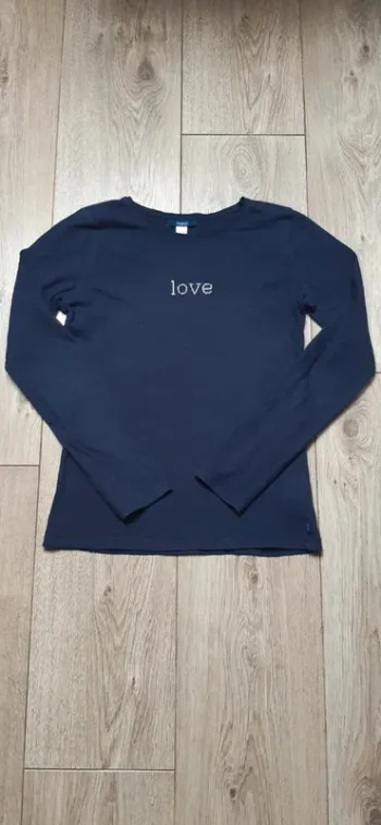 Tee-shirt ML okaidi bleu marine "love" 10 ans en très bon état