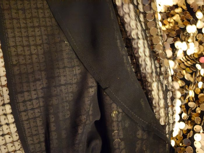 Haut de fêtes neuf - photo numéro 5