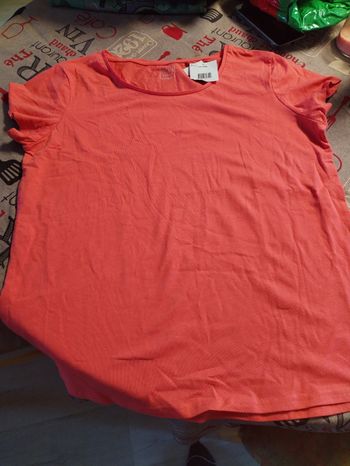 T-shirt neuf 