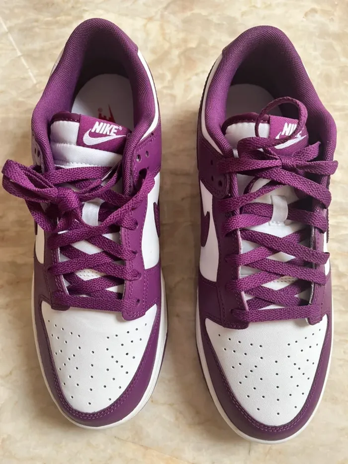 Basket Nike Dunk Low rétro 43.5 Neuve - photo numéro 2