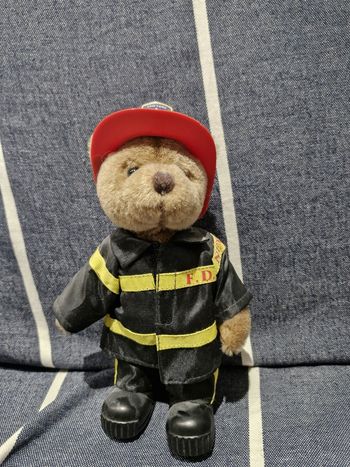 Ourson pompier