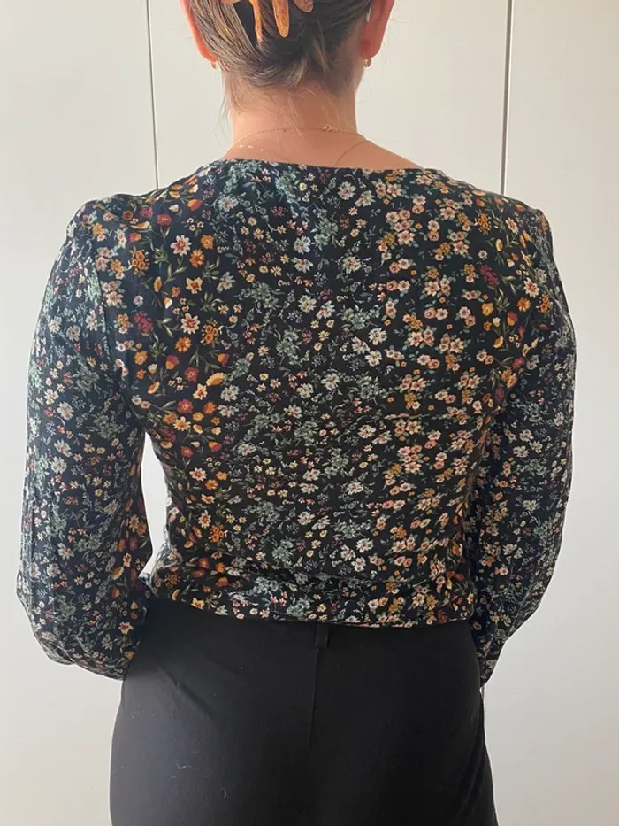 Chemise fleurie - photo numéro 3