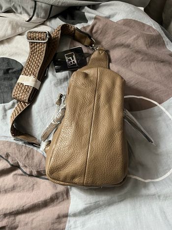 Sac a bandoulière couleur MUD