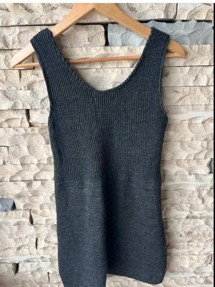 Robe sans manche parfait printemps avec chemise dessous - photo numéro 3
