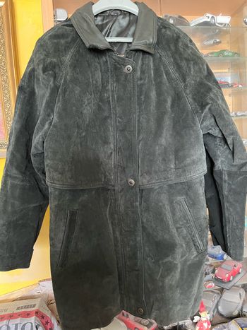 Manteau en croûte de cuir 46/48