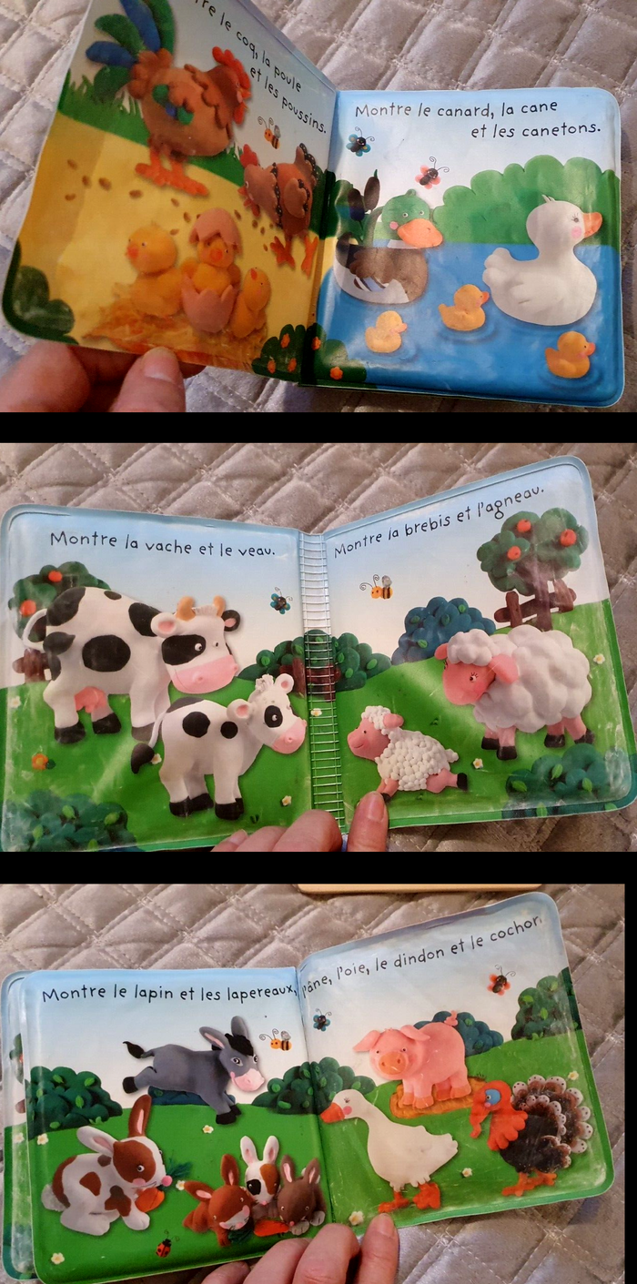 Lot 3 peluches à suspendre dont un avec grelot + livre de bain - photo numéro 7