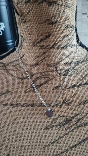 Collier petit  cœur argenté