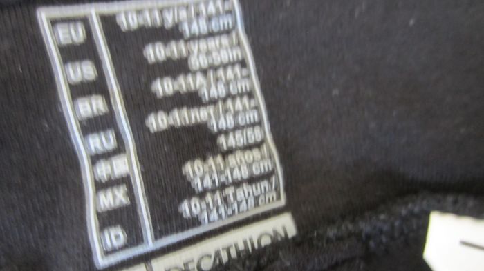 Short sport de coloris noir - photo numéro 3