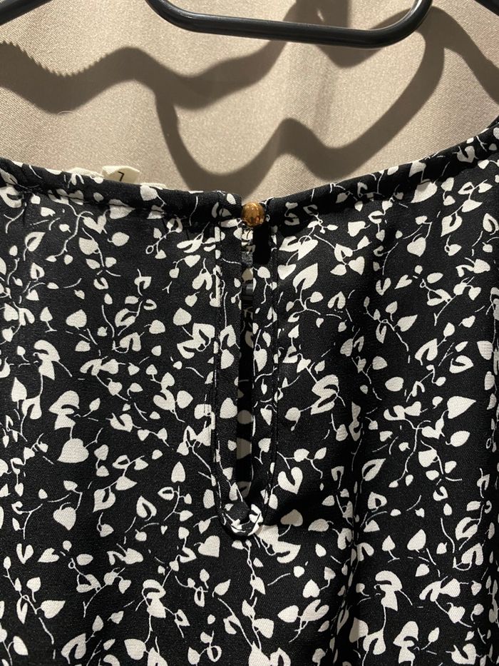 Robe noire et blanche - photo numéro 3