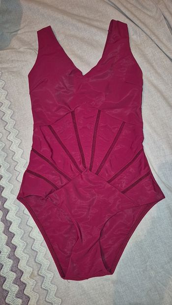 Maillot de bain bordeaux
