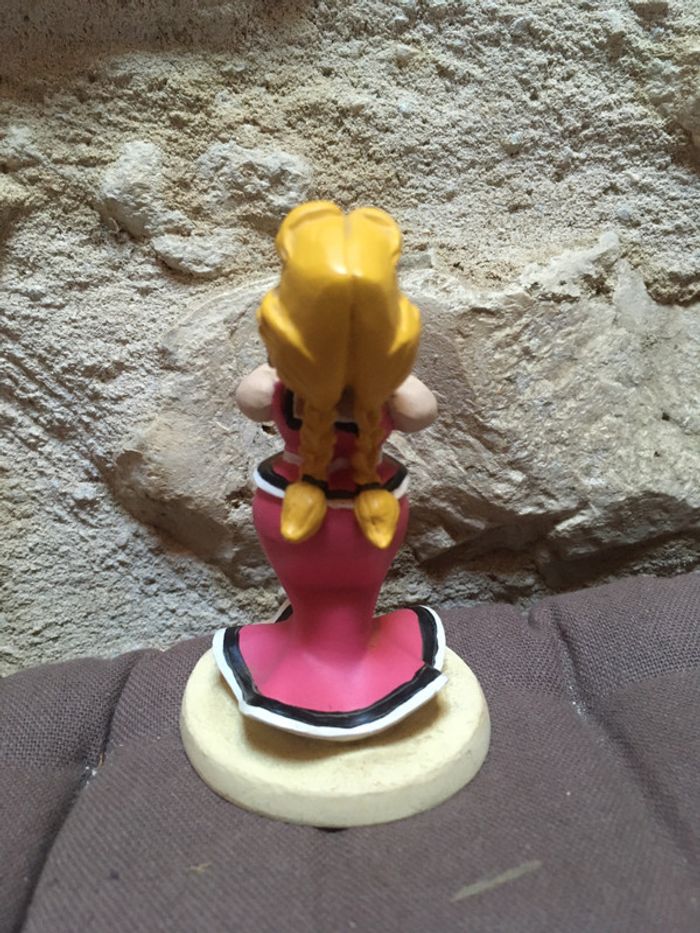 Figurine Bonemine Plastoy - photo numéro 2