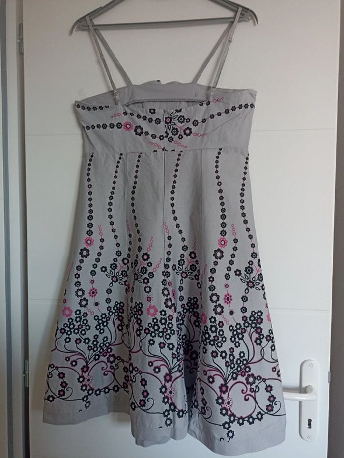 Robe fines bretelles - photo numéro 2