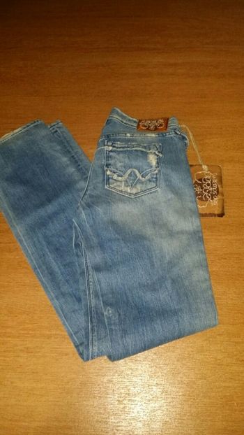 Jeans le temps des cerises