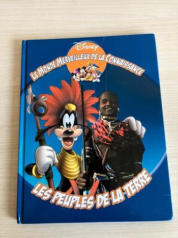 Livre Disney "Les peuples de la Terre – Le monde merveilleux de la connaissance