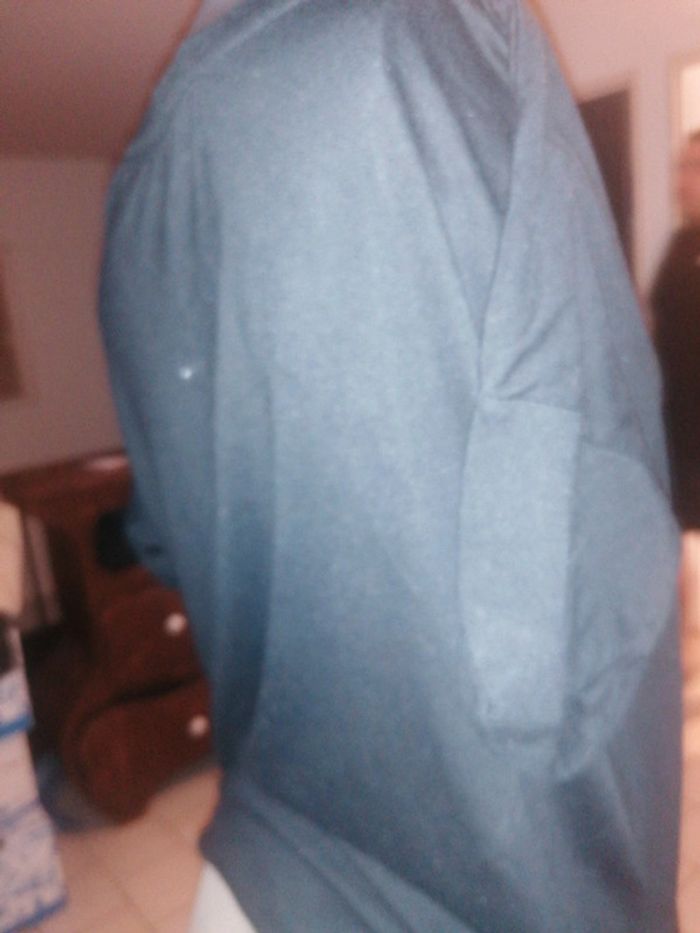 T shirt taille s - photo numéro 3