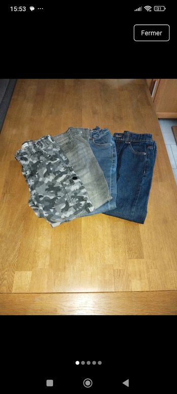 Lot de 4 pantalons 10 ans 3 Kiabi et un inextenso 