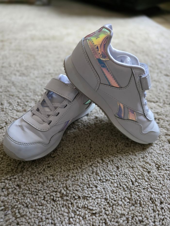 Baskets Reebok taille 28