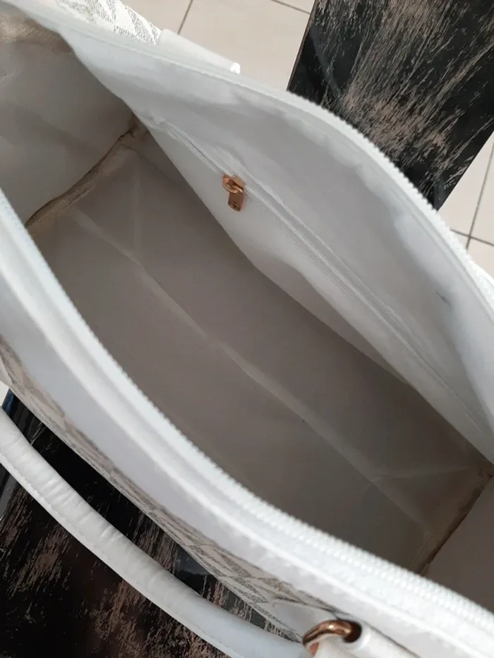 Sac à main crème ou marron - photo numéro 6