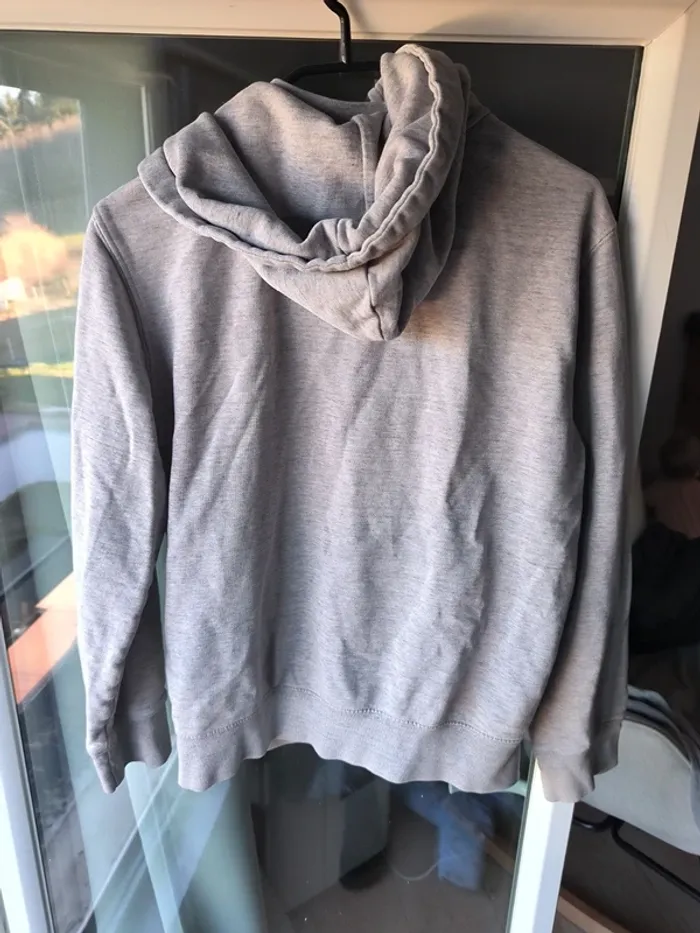 Veste sweat grise - photo numéro 2