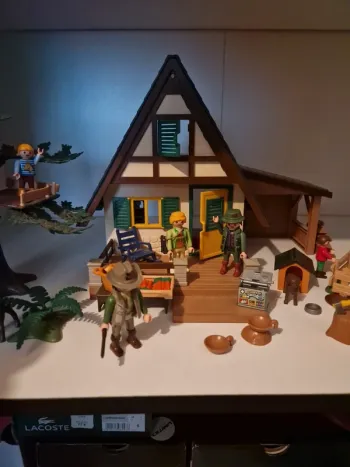 Playmobil maison forestière