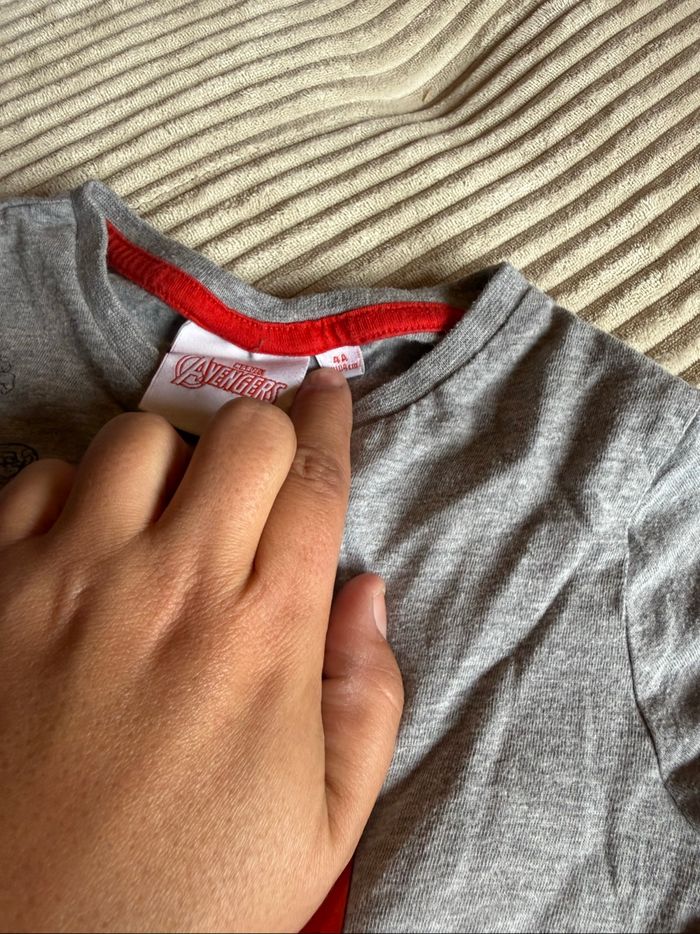 T shirt manches longues Marvel - photo numéro 2