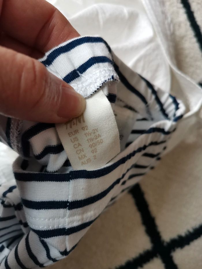 Très bel Ensemble d'été fille top + legging comme neuf - photo numéro 4