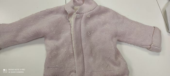 Lot vêtements fille hiver 9 mois - photo numéro 2