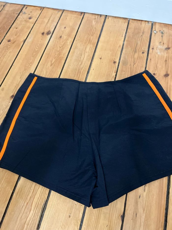 Short taille 42/44 - photo numéro 5