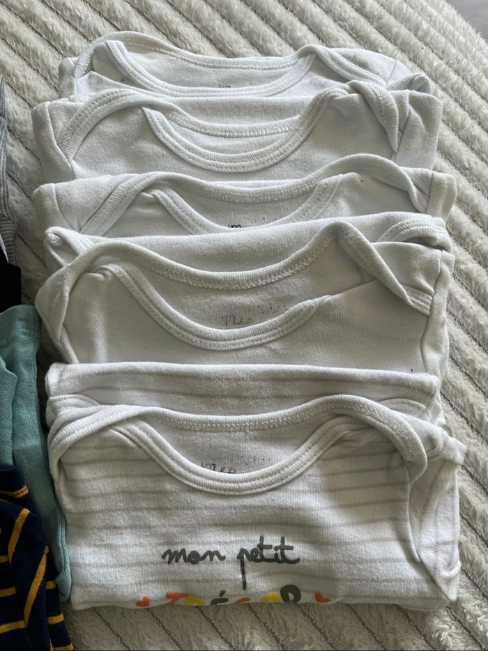Lot vêtements 3mois - photo numéro 7