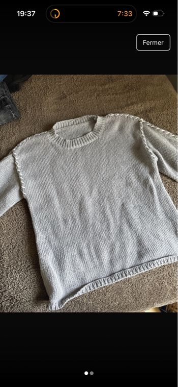 Pulls avec détails blanc 