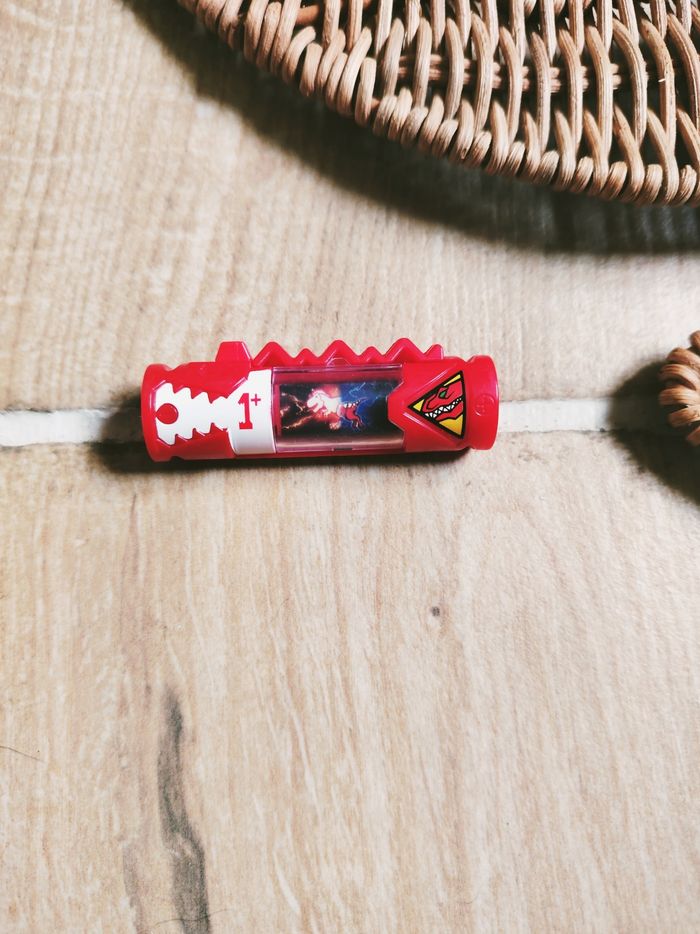 🦕 Power rangers dino charge - Energem-dino chargeur n° +1 rouge blanche T-rex - photo numéro 4