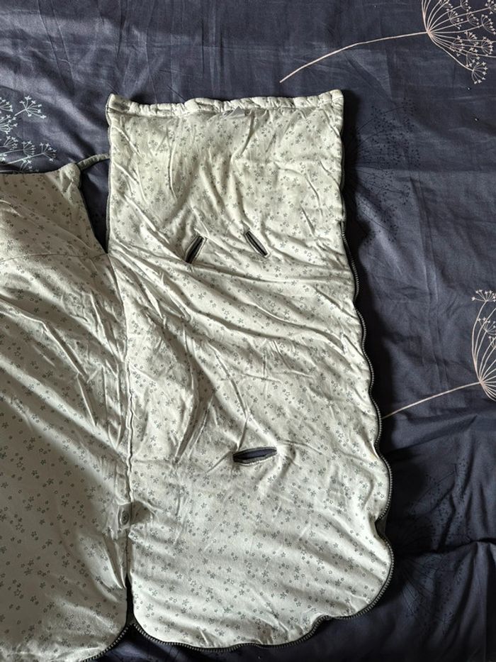 Sac de couchage pour poussette - photo numéro 3