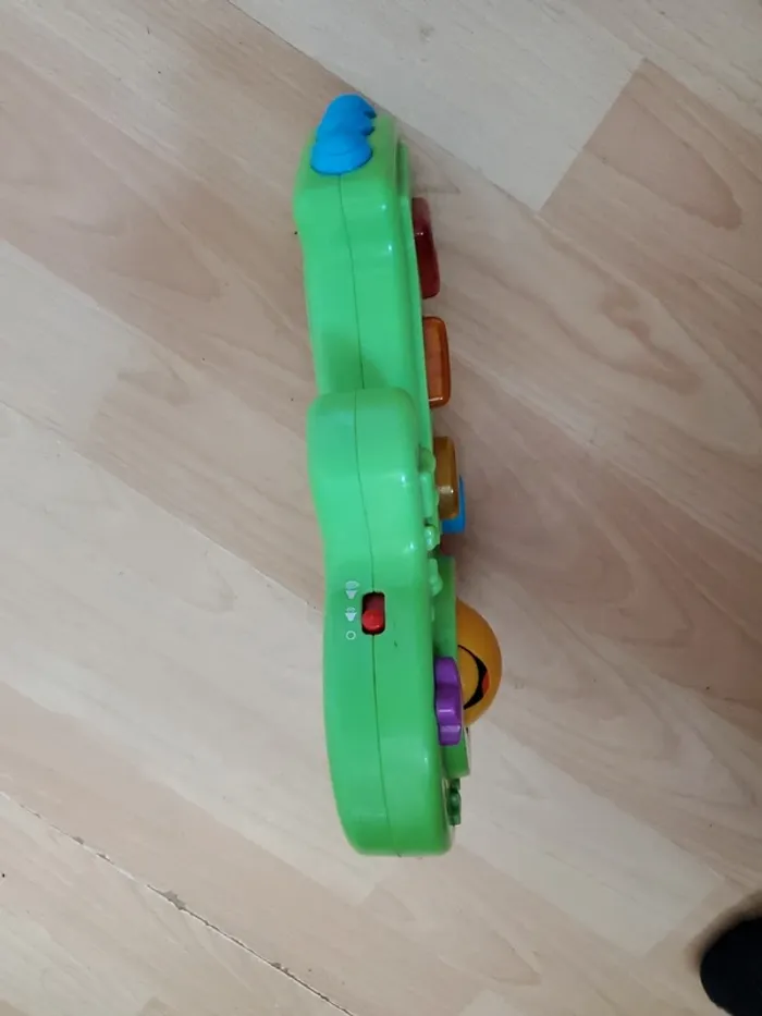 Guitare musicale Rires et Eveil Fisher Price - photo numéro 2