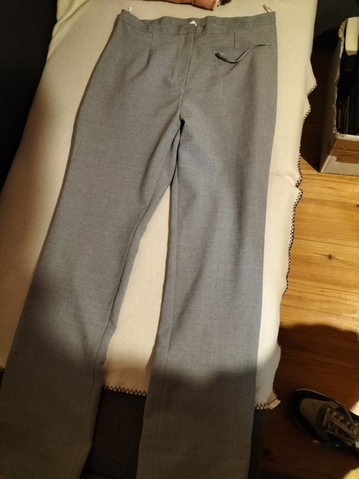 Pantalon taille xxxl 46 gris