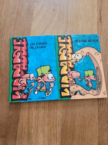 Lot de 2 livres bibliothèque verte kid paddle en roman