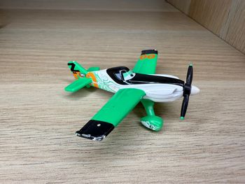 Avion planes zed Disney pixar