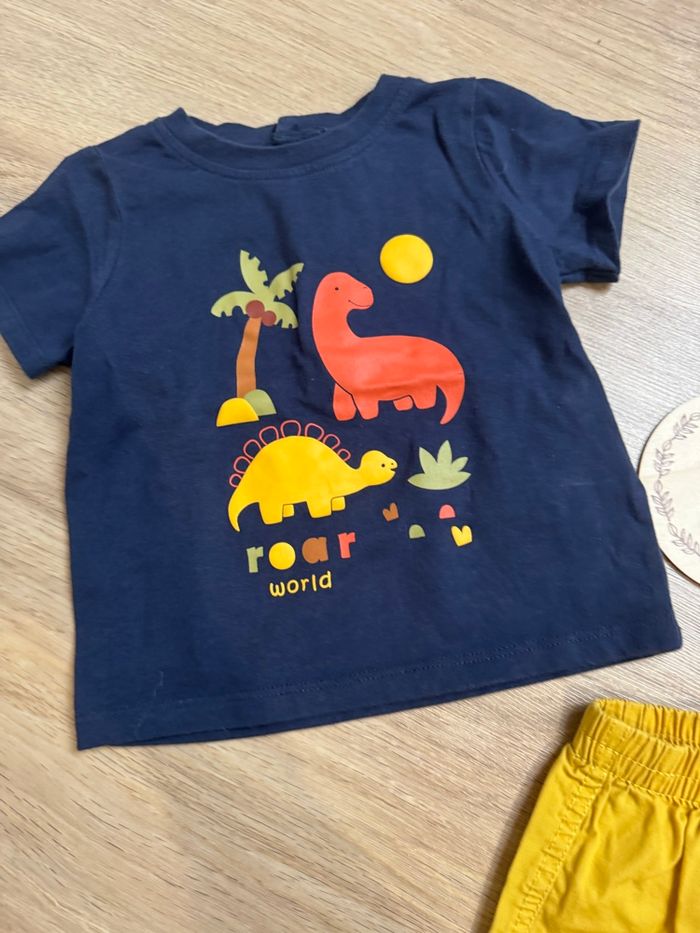 Ensemble dinosaures - photo numéro 3