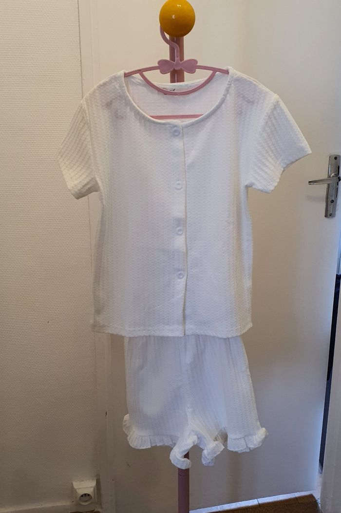 Ensemble T-shirt et short 5-6 ans - photo numéro 2