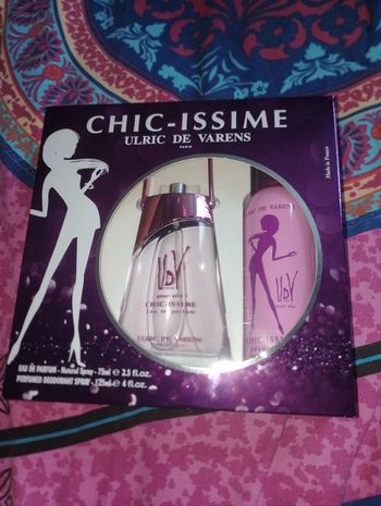 Coffret chic -issime neuf
ULRIC DE VARENS PARIS