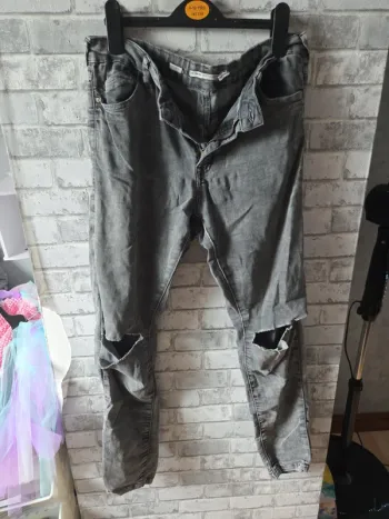 Jean bershka taille 38