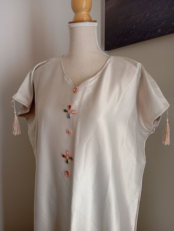 Magnifique robe neuf taille L 