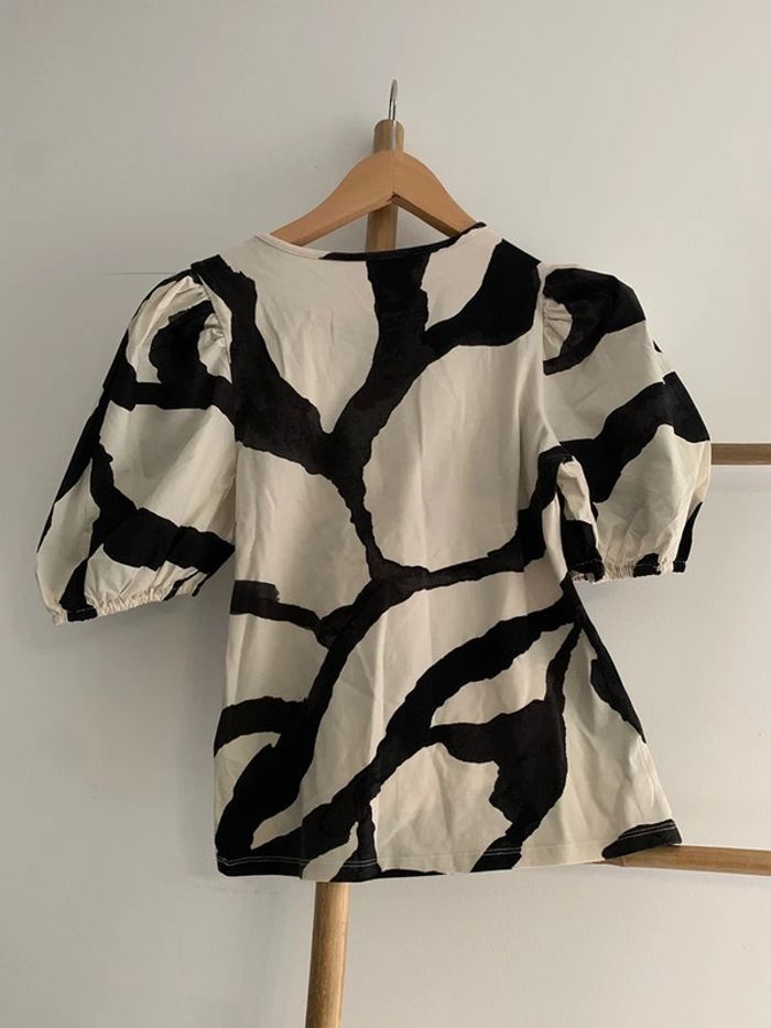 haut et t-shirt va H&m noir taille S - photo numéro 5
