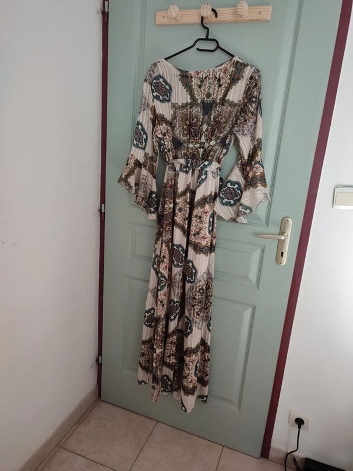 Robe longue manches 3/4 à motif - photo numéro 3