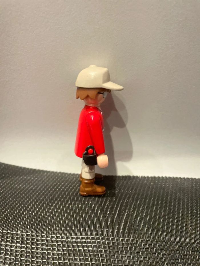 Playmobil figurine homme casquette et lunettes de soleil baggy et rangers pièces détachées - photo numéro 4