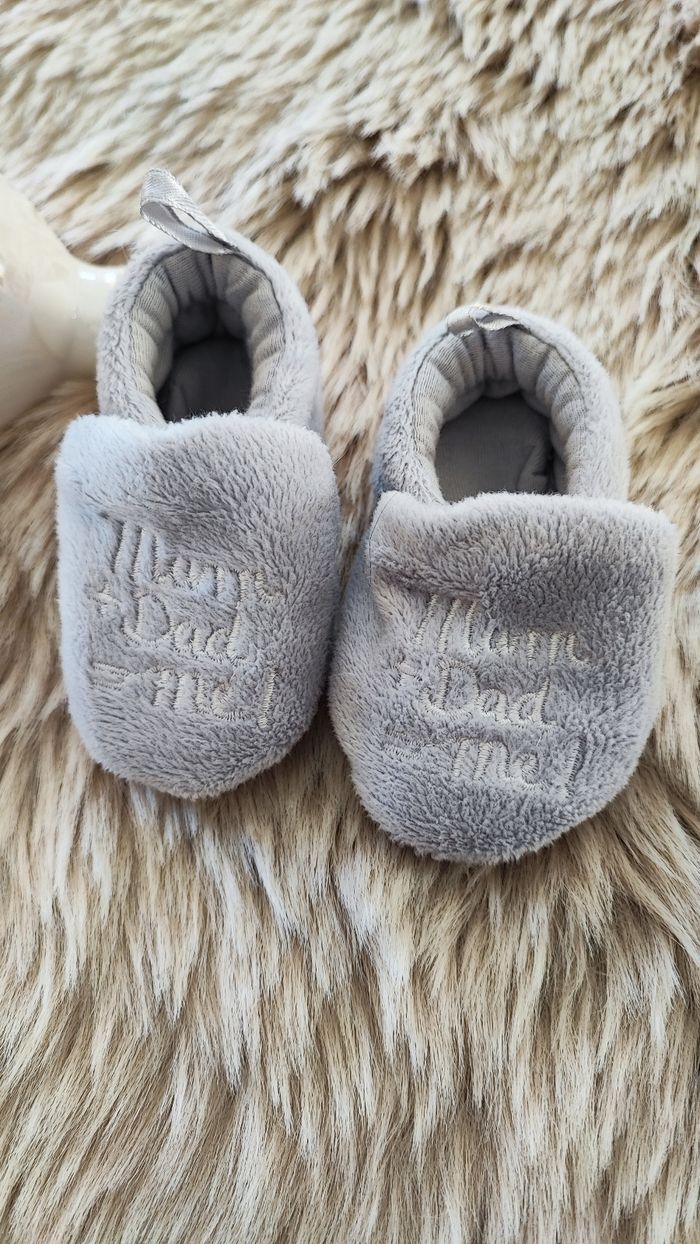 Chausson gris 0/3 mois Mum dad - photo numéro 2