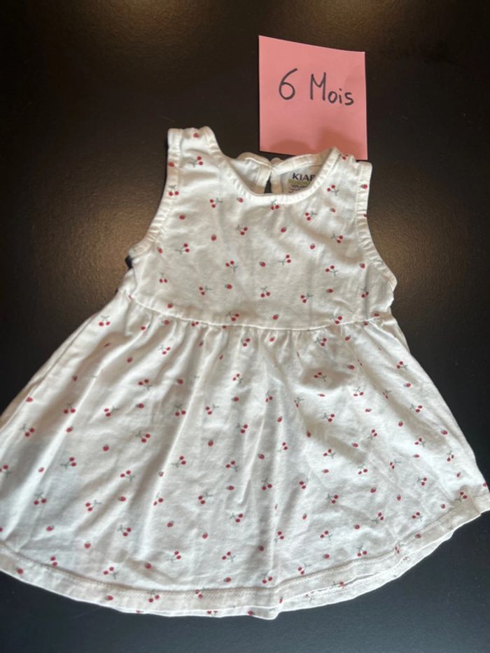 Robe blanche cerise fraise - photo numéro 2