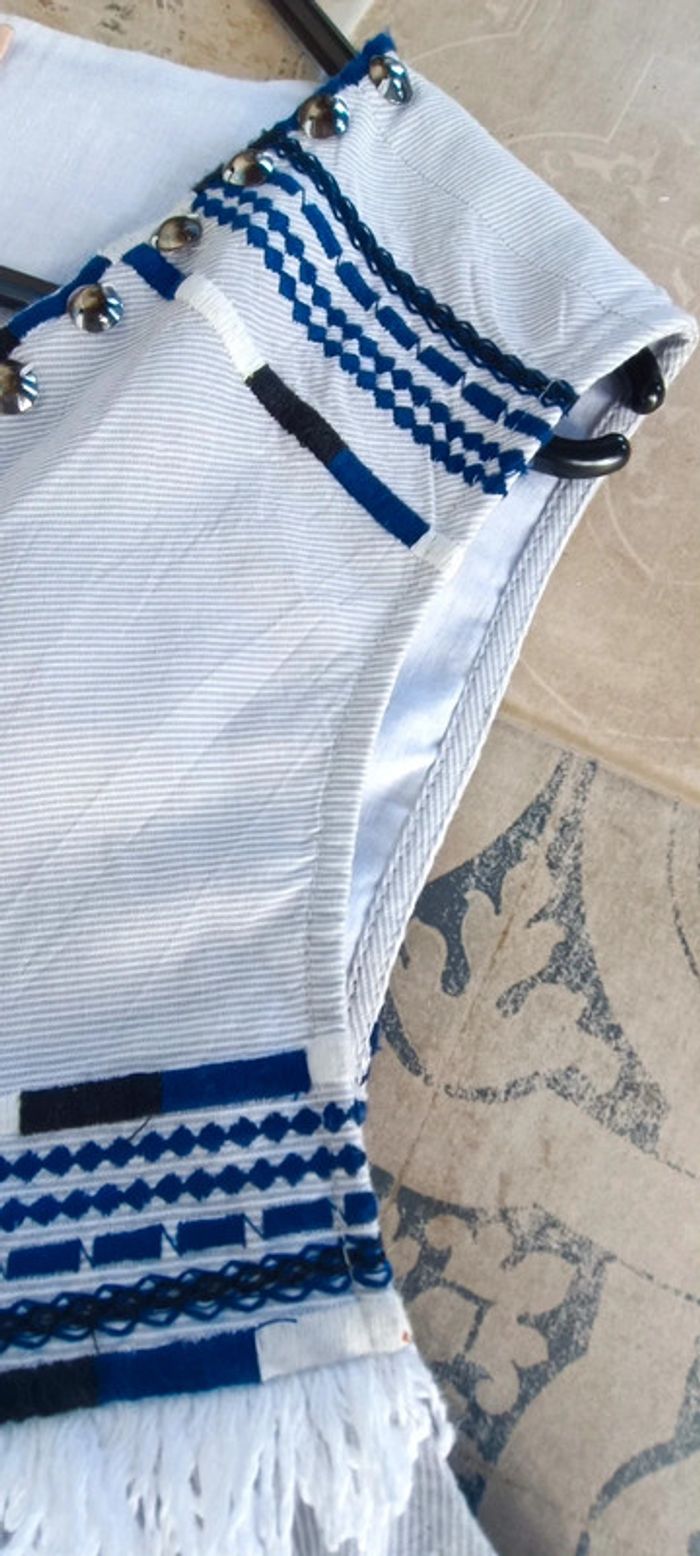 Très beau gilet / haut sans manche DDP Taille L - photo numéro 3