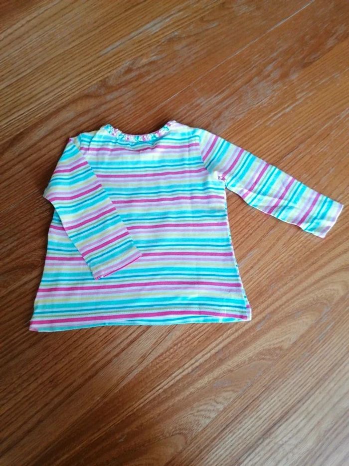 Tshirt Benetton et legging 6 mois - photo numéro 4