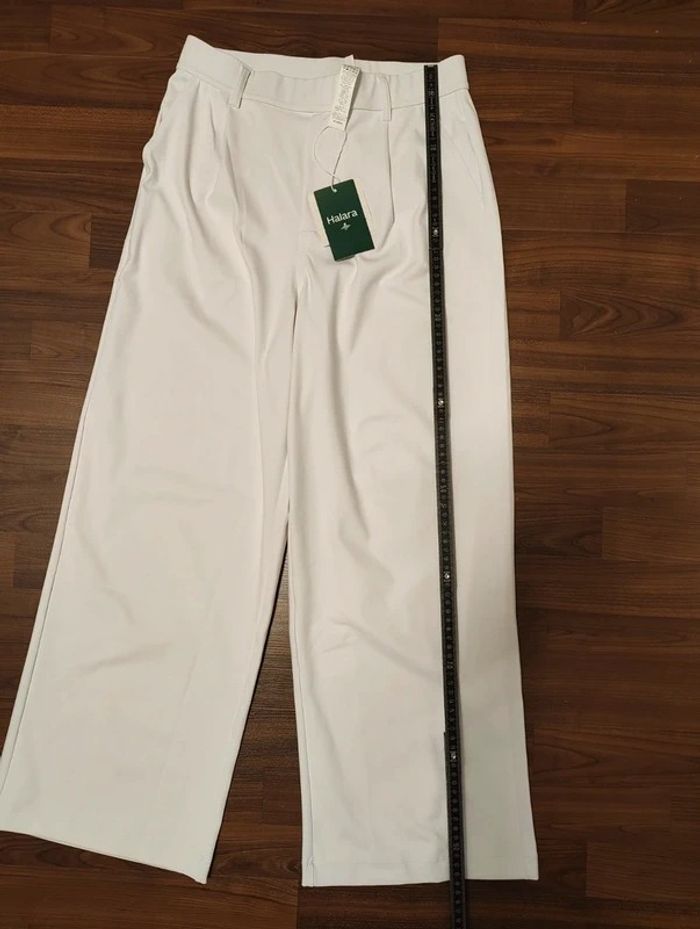 Pantalon Halara blanc taille S neuf - photo numéro 2